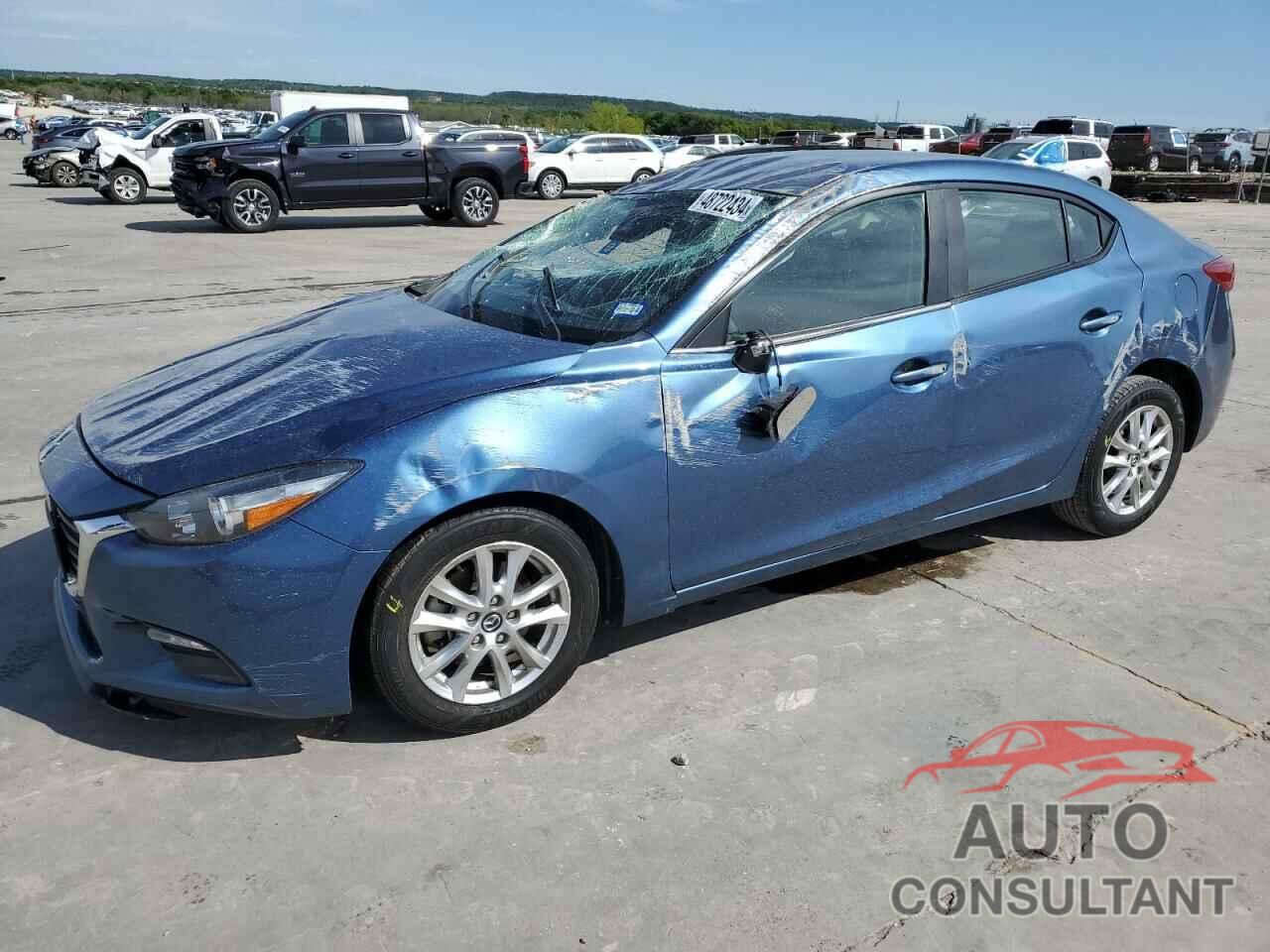 MAZDA 3 2018 - 3MZBN1U72JM216547