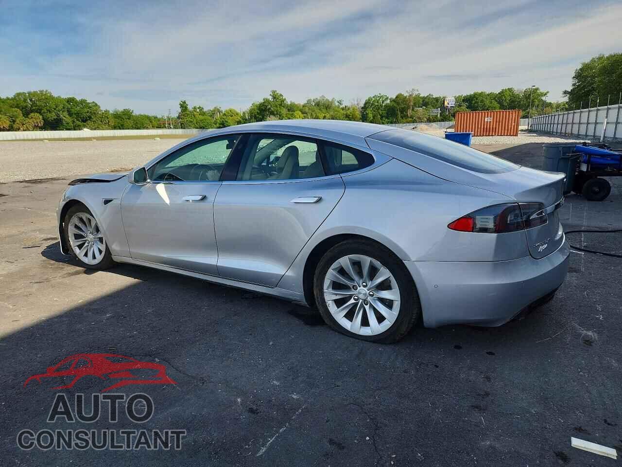 TESLA MODEL S 2017 - 5YJSA1E20HF183919