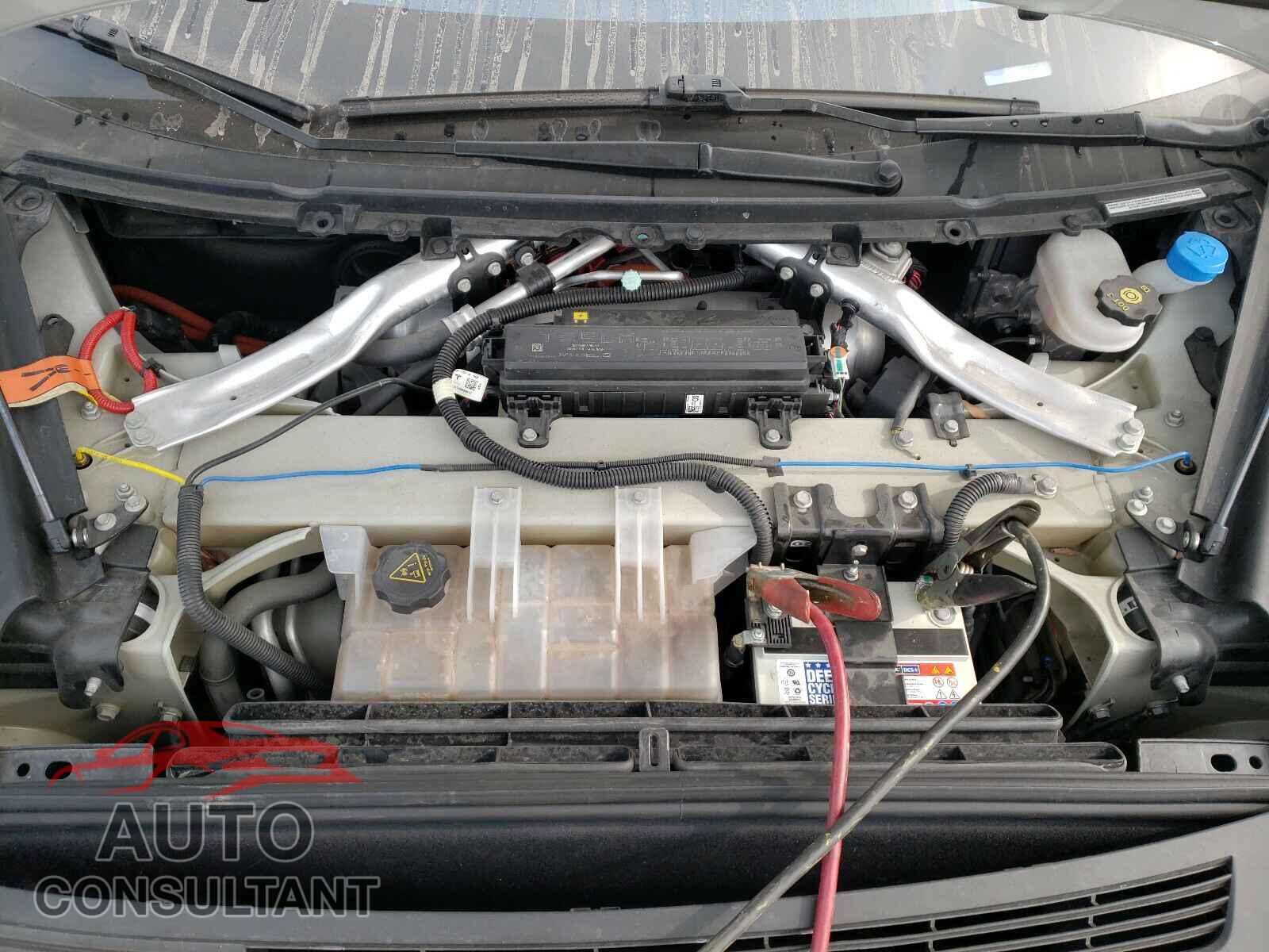 TESLA MODEL S 2017 - 5YJSA1E24HF214542