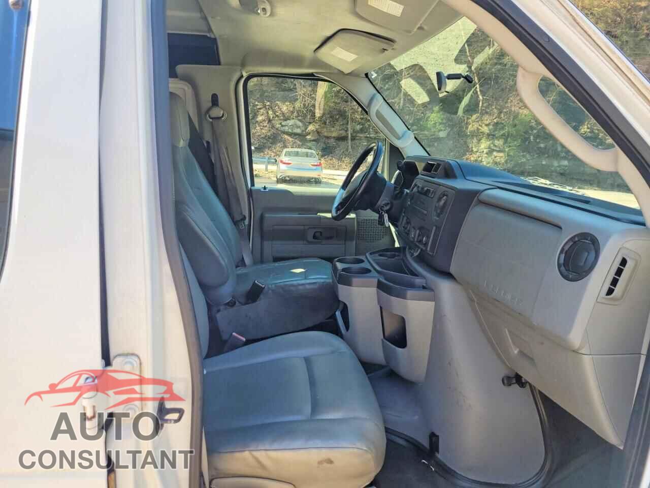 FORD ECONOLINE 2011 - 1FTSS3ES2BDA69220
