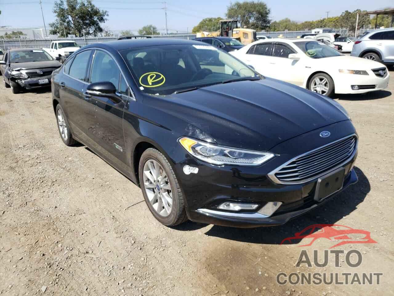 FORD FUSION 2018 - 3FA6P0SU1JR158750