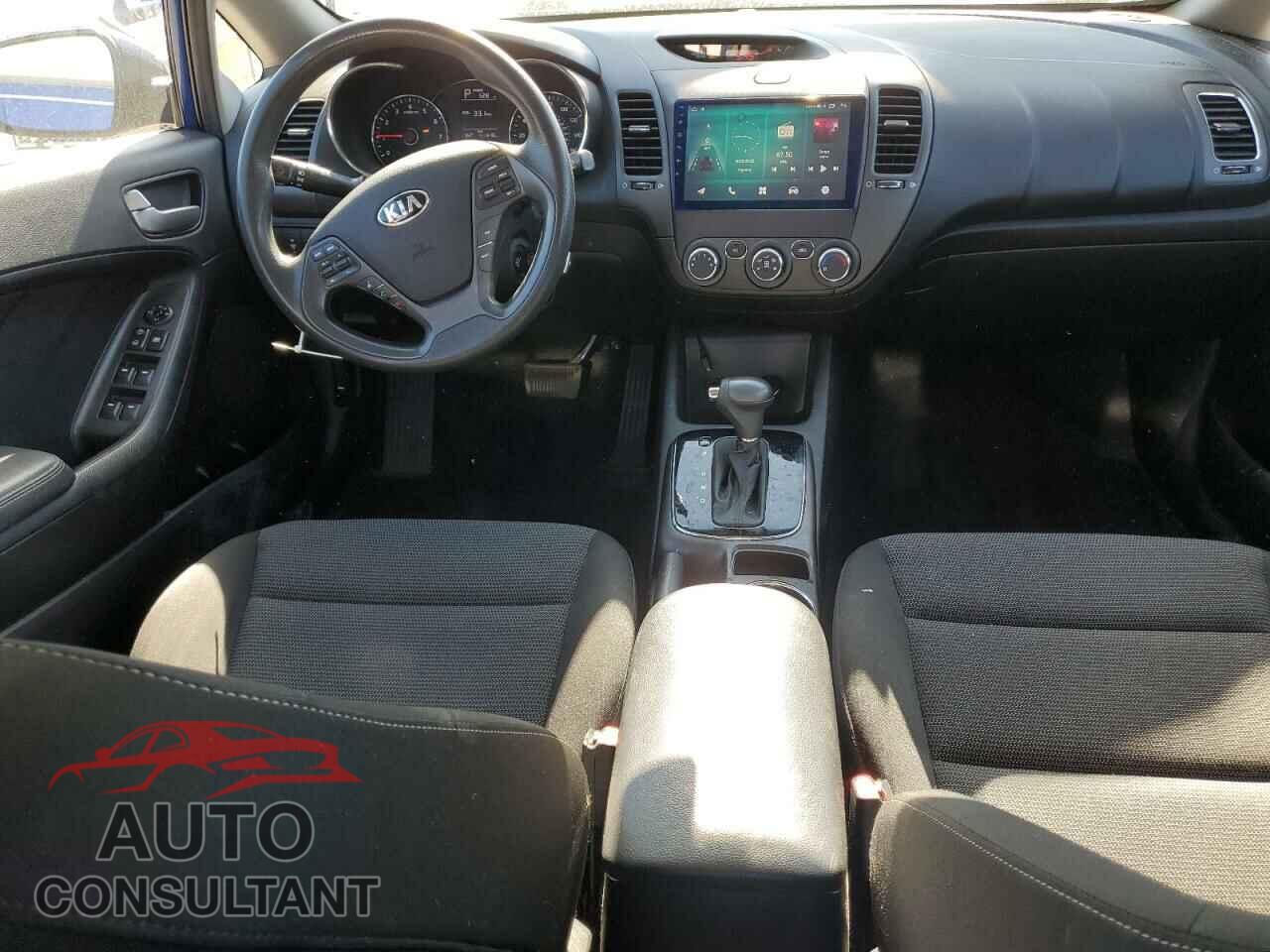 KIA FORTE 2017 - 3KPFK4A71HE051369