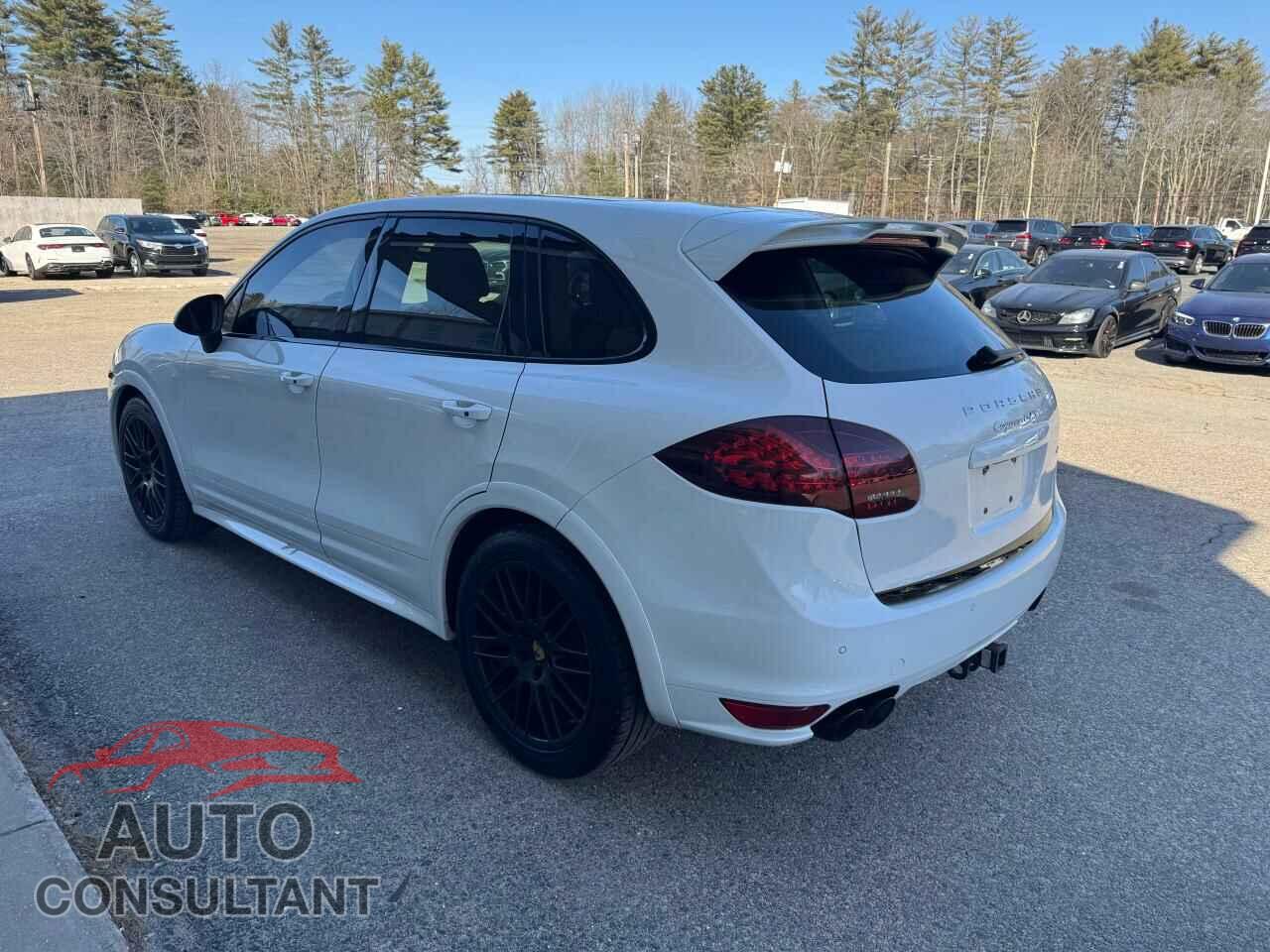 PORSCHE CAYENNE 2013 - WP1AD2A22DLA78738