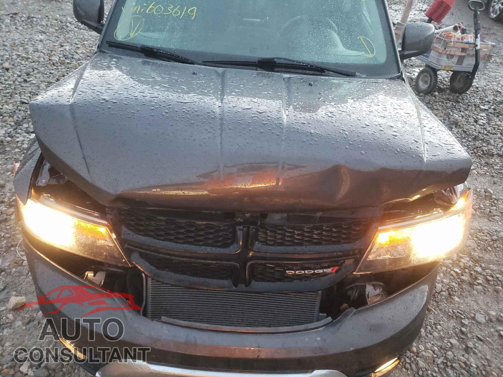 DODGE JOURNEY 2017 - 3C4PDCGB9HT603619