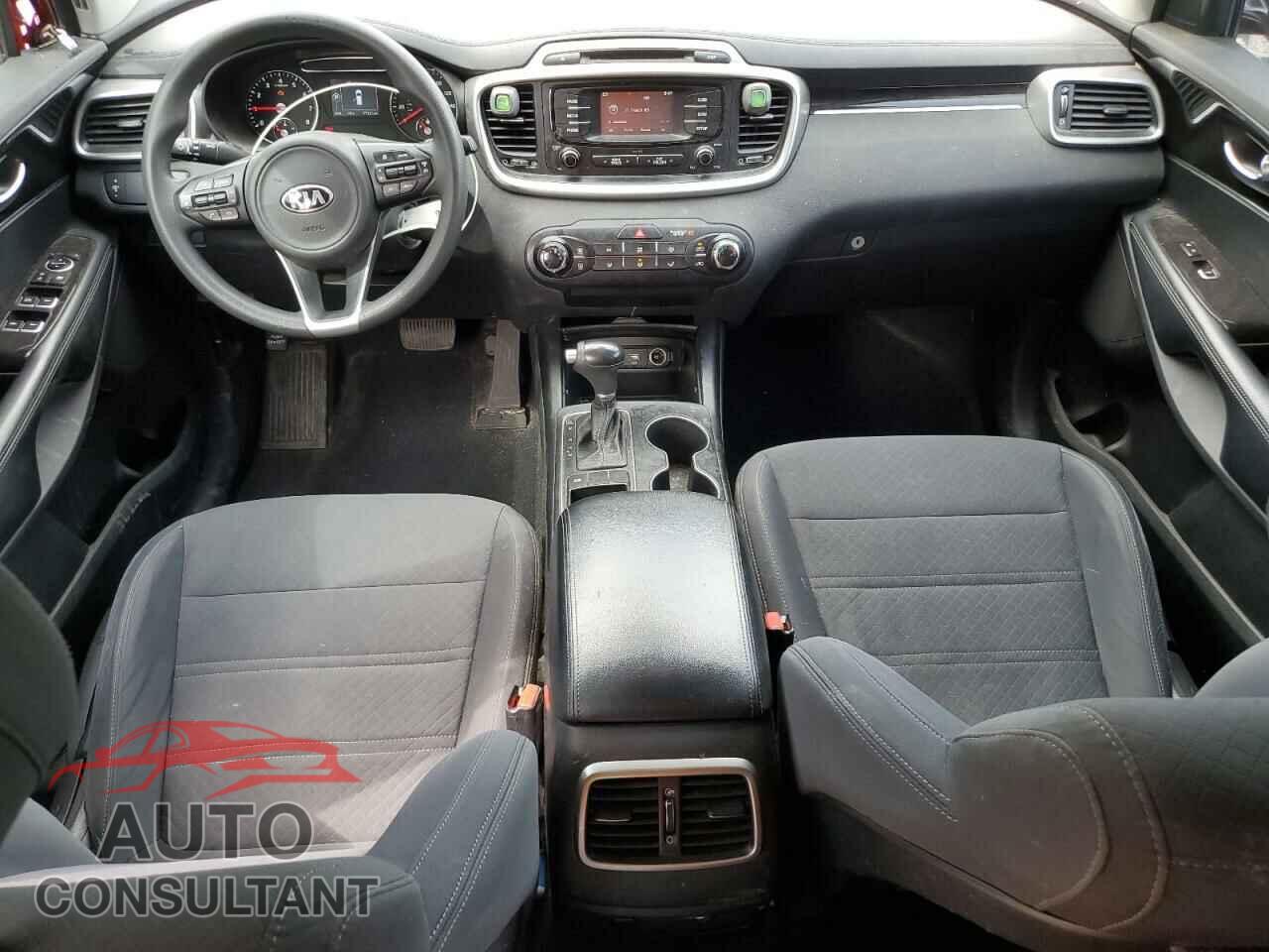 KIA SORENTO 2017 - 5XYPG4A38HG234225
