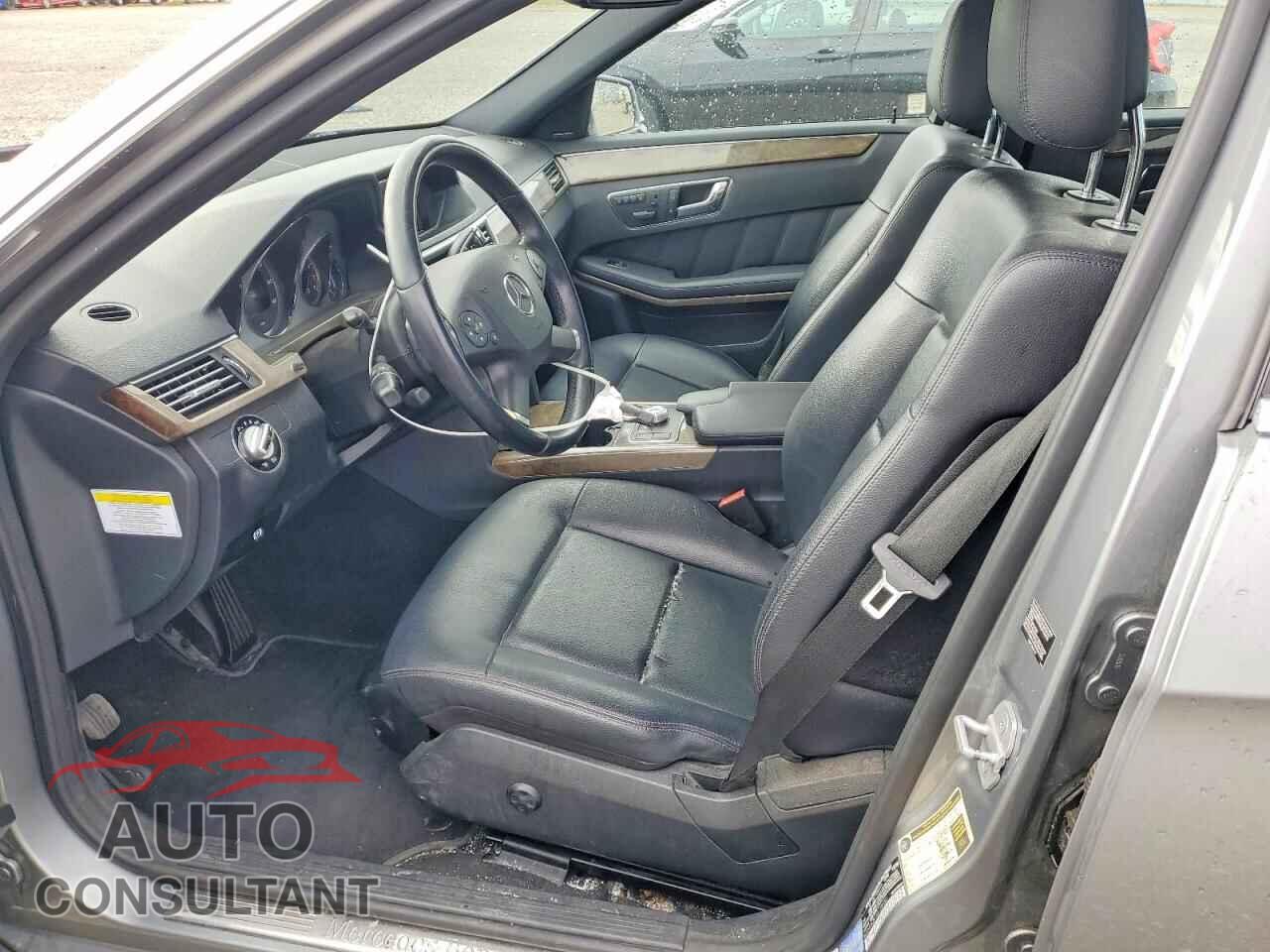 MERCEDES-BENZ E-CLASS 2010 - WDDHF5GB1AA135950