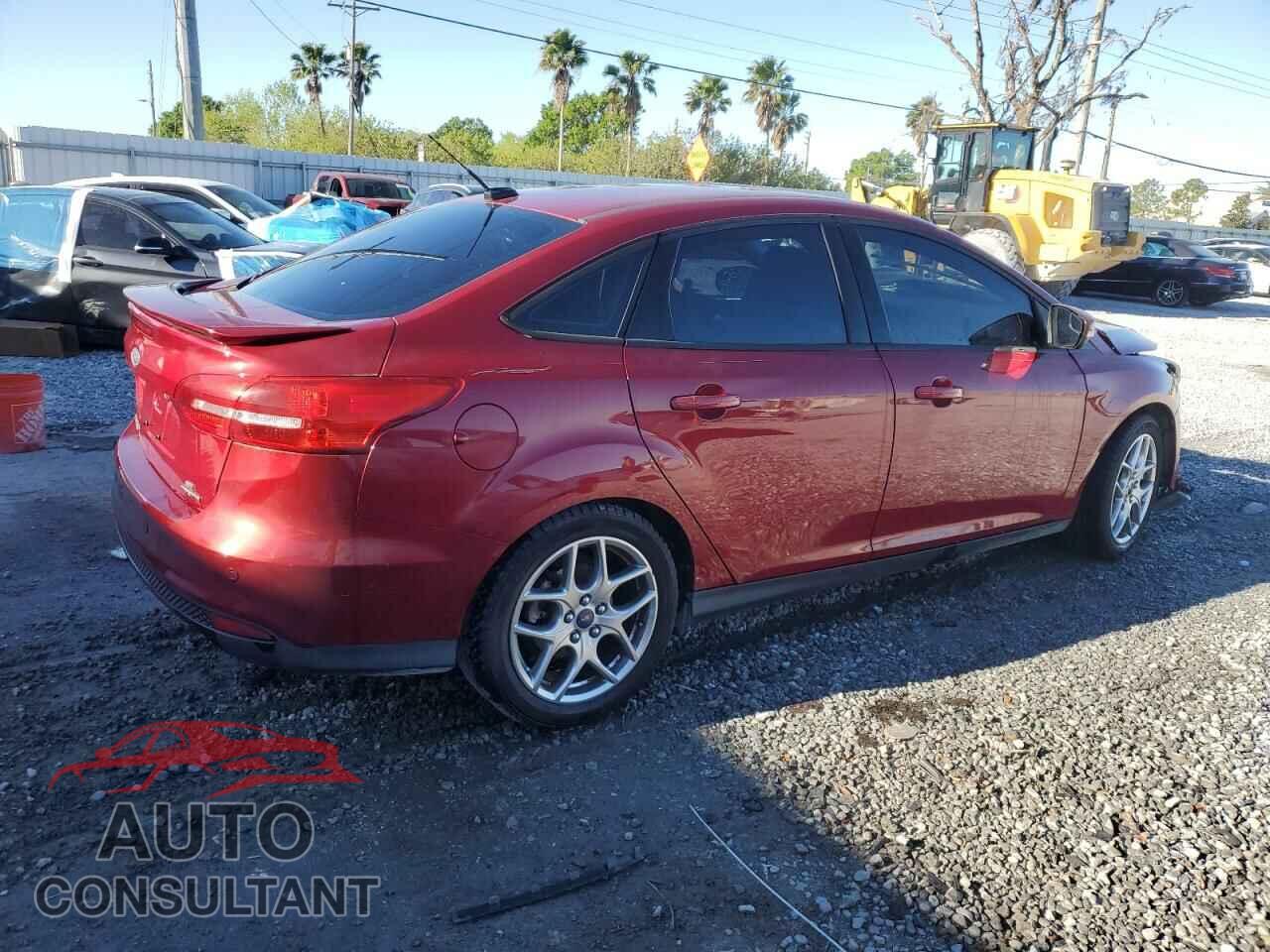 FORD FOCUS 2015 - 1FADP3F27FL279841