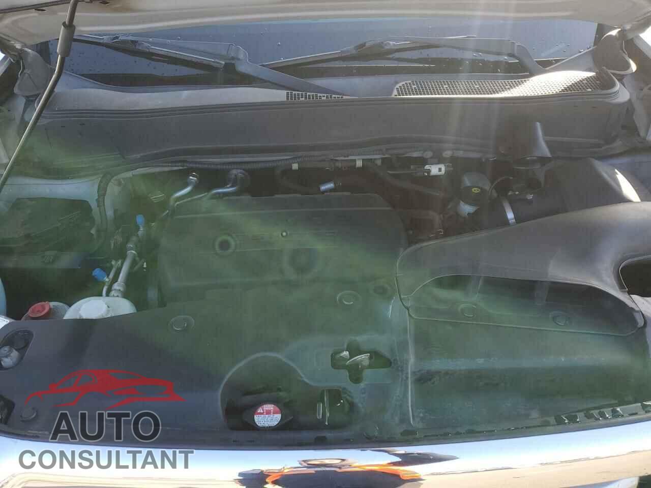 HONDA PILOT 2011 - 5FNYF4H77BB059304