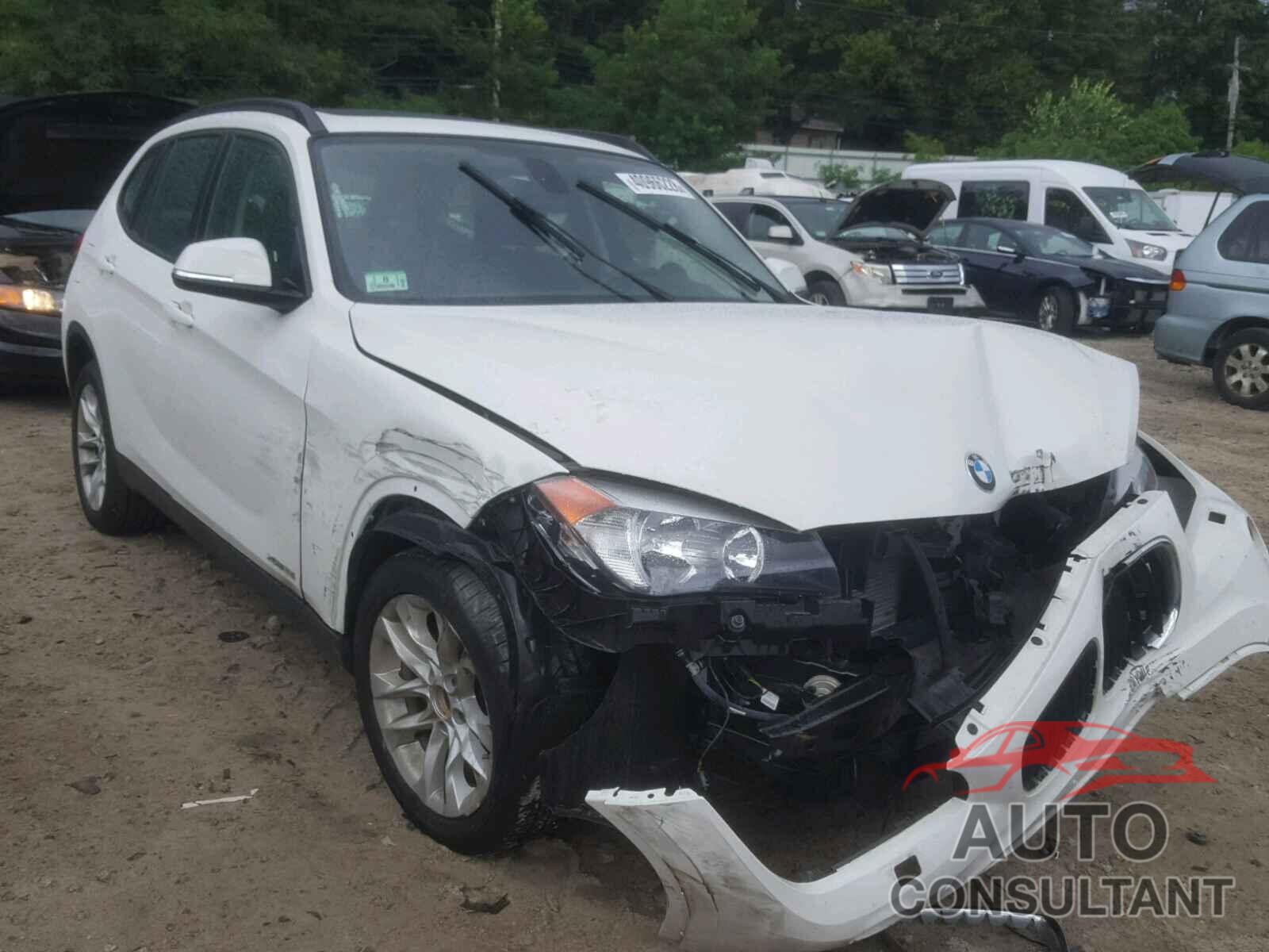 BMW X1 XDRIVE28I 2015 - WBAVL1C55FVY40374