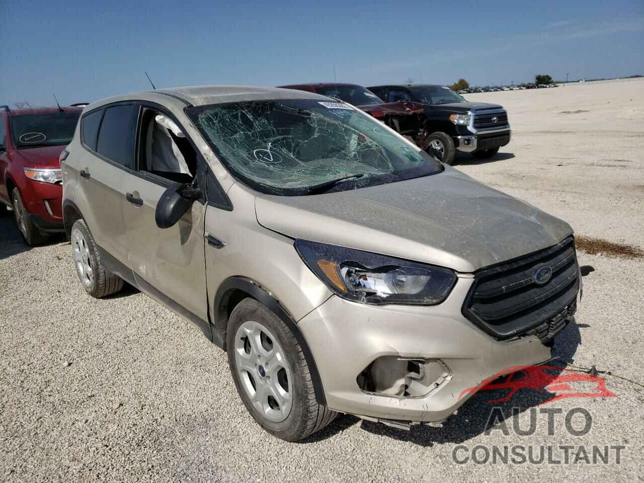 FORD ESCAPE 2018 - 1FMCU0F73JUC86180