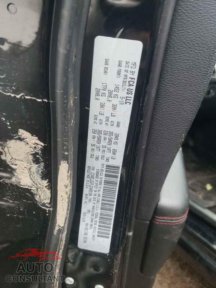 DODGE DURANGO 2018 - 1C4RDJDG7JC409184