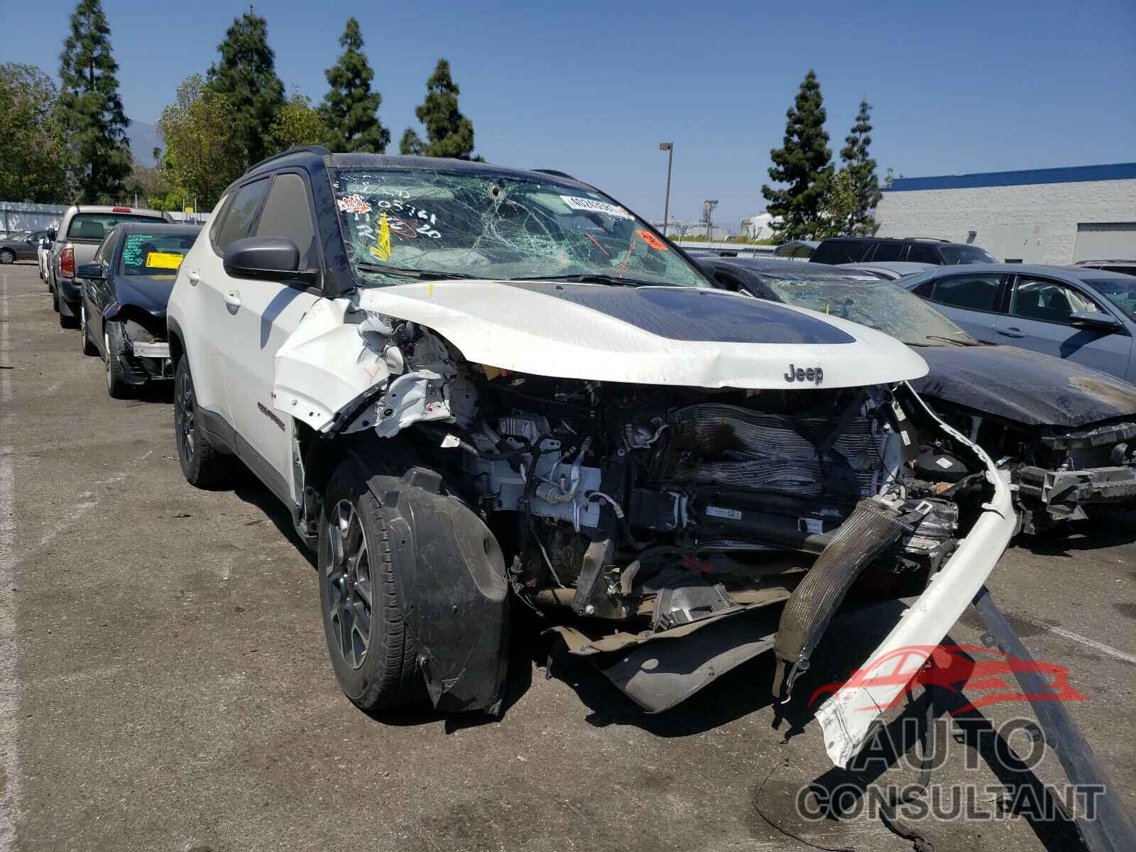 JEEP COMPASS 2020 - 3C4NJDDB7LT195236