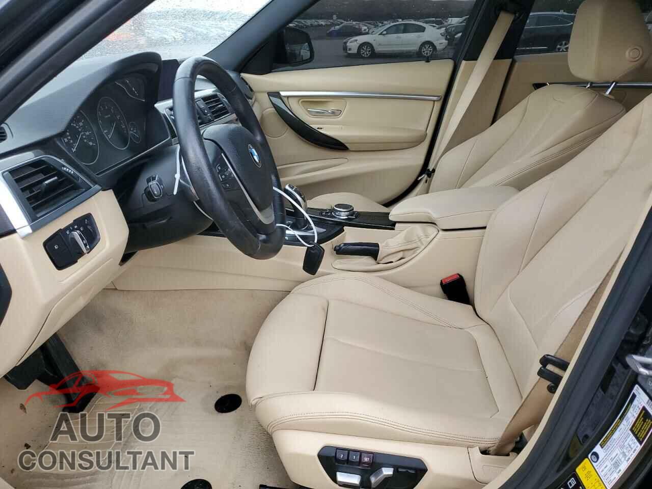 BMW 3 SERIES 2016 - WBA8E3G58GNU01216