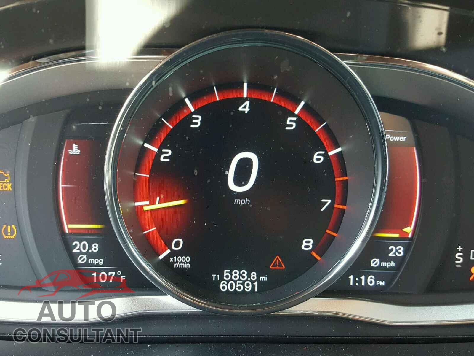 VOLVO S60 2016 - YV126MFK9G2409596