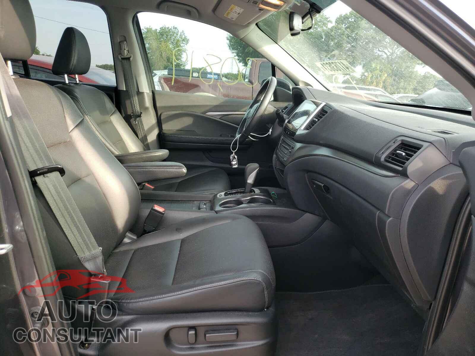 HONDA RIDGELINE 2018 - 5FPYK3F66JB007216