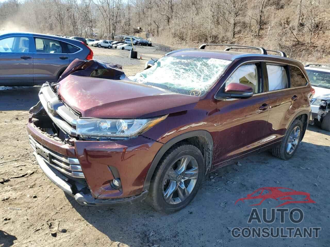 TOYOTA HIGHLANDER 2019 - 5TDDZRFH9KS919150