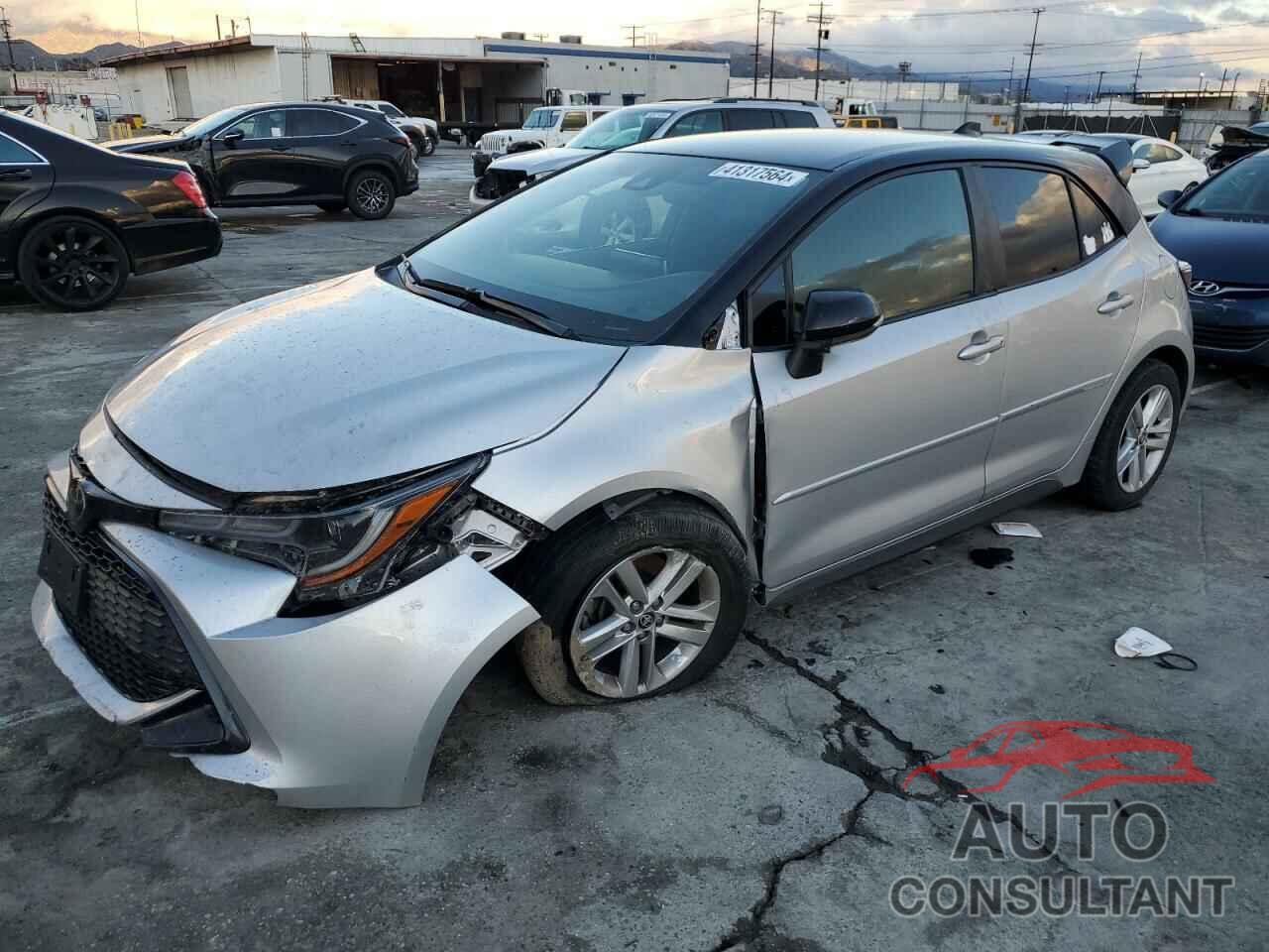 TOYOTA COROLLA 2021 - JTNB4MBE0M3131555
