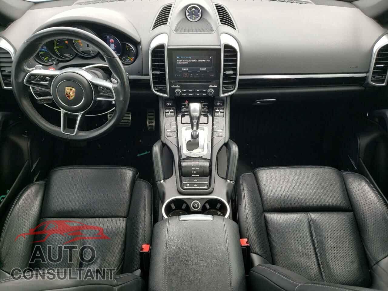 PORSCHE CAYENNE 2016 - WP1AC2A28GLA88617