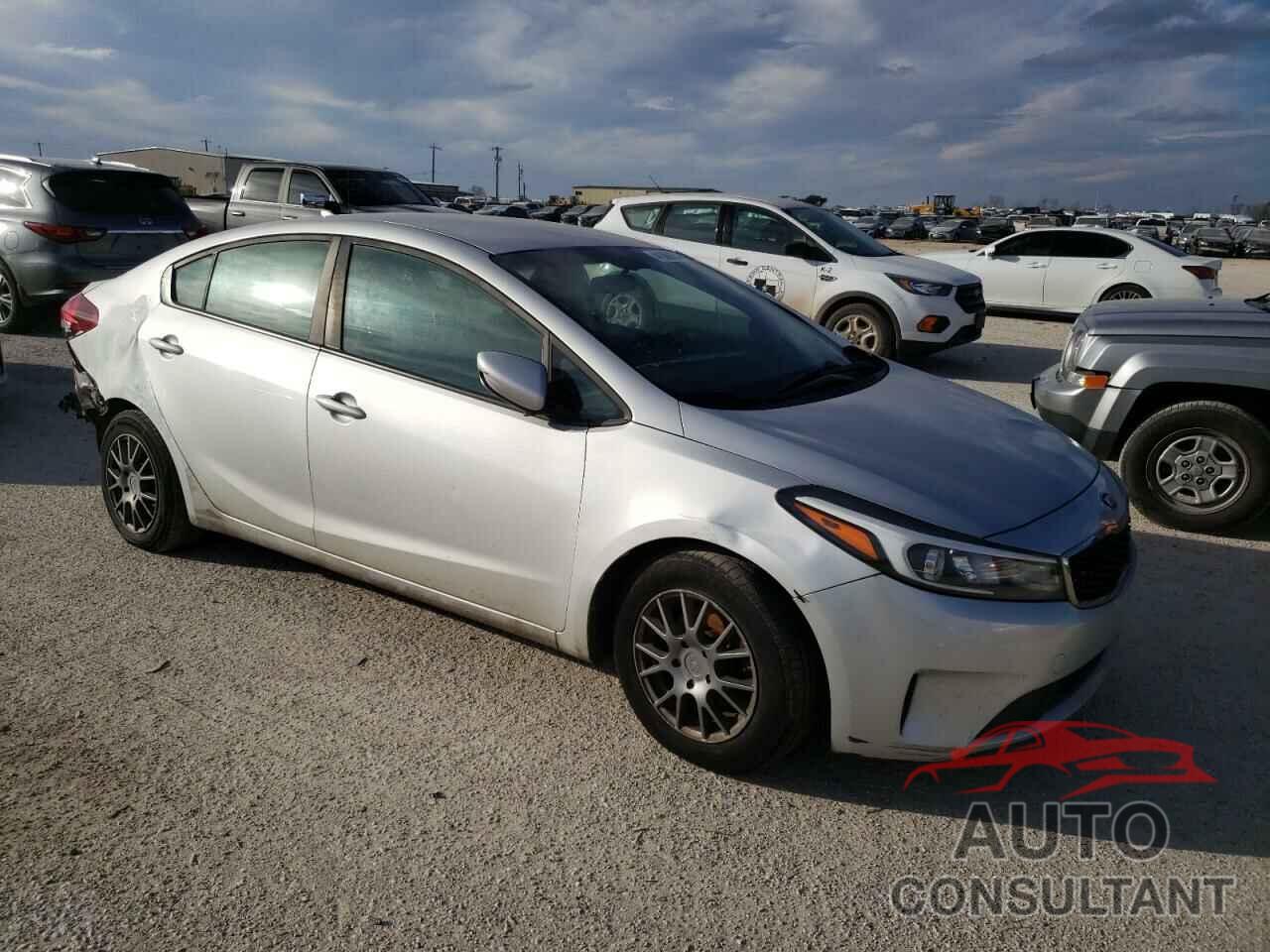 KIA FORTE 2017 - 3KPFK4A72HE148337