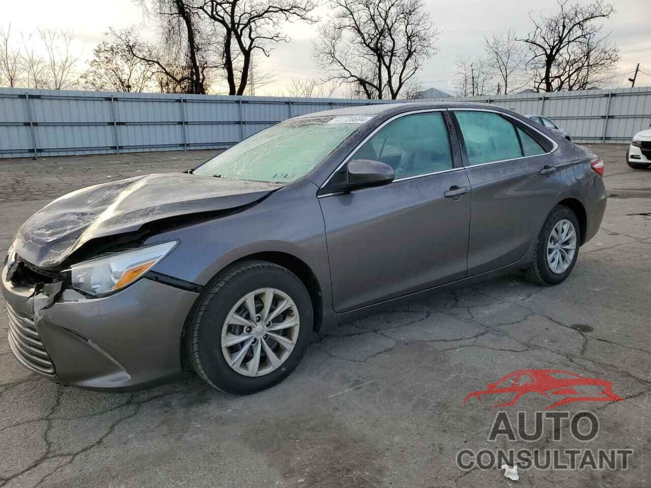 TOYOTA CAMRY 2016 - 4T4BF1FK3GR529307