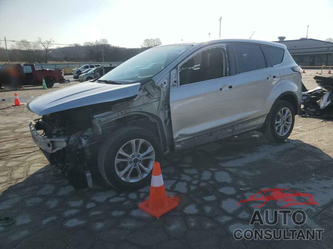 FORD ESCAPE 2017 - 1FMCU0GD6HUA78051