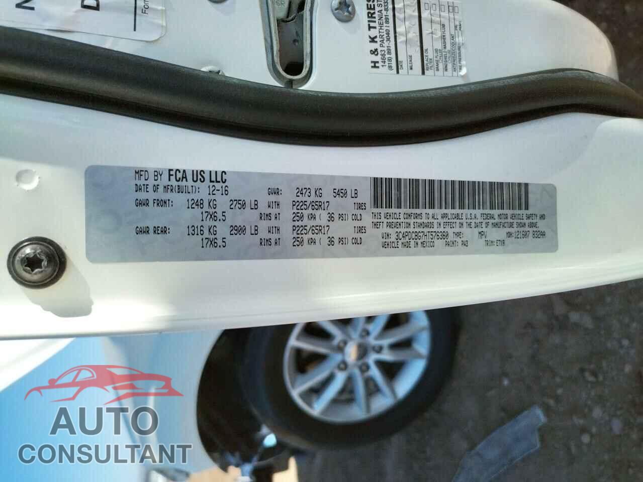 DODGE JOURNEY 2017 - 3C4PDCBG7HT576360