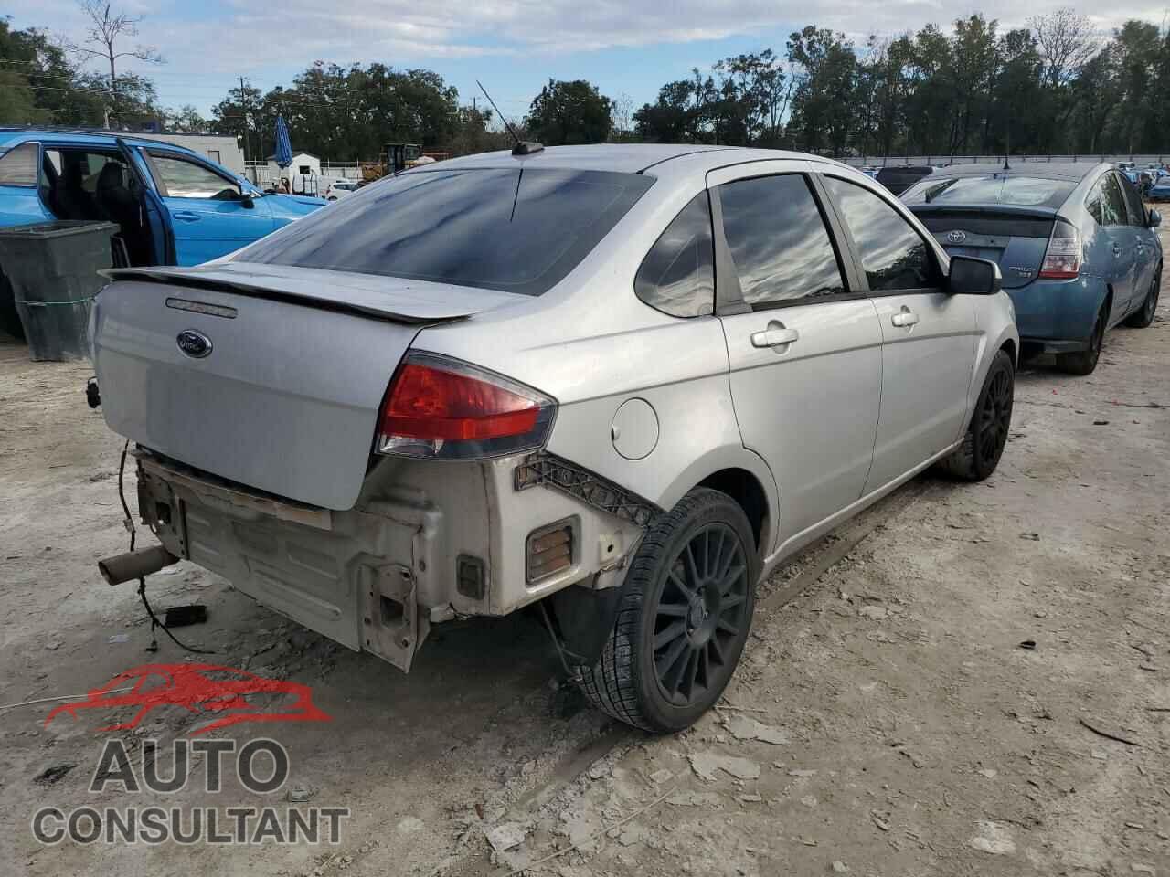 FORD FOCUS 2011 - 1FAHP3GN7BW118893
