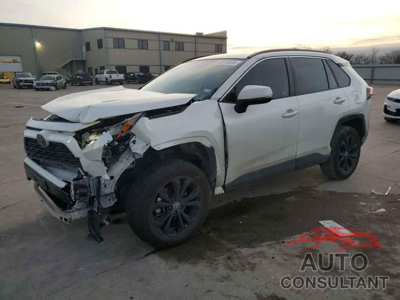 TOYOTA RAV4 2022 - JTM16RFVXND527036