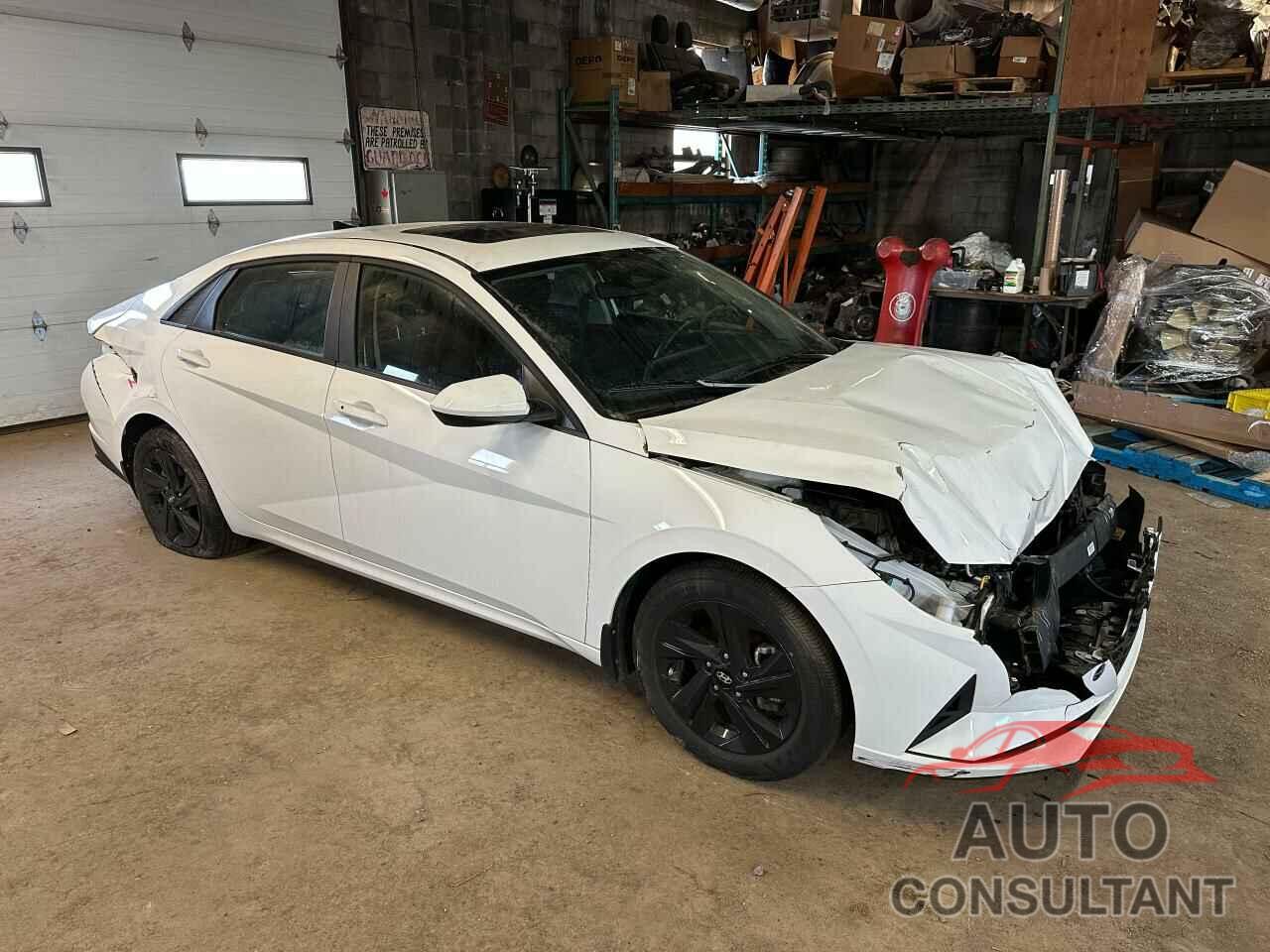 HYUNDAI ELANTRA 2022 - KMHLM4AG7NU215438