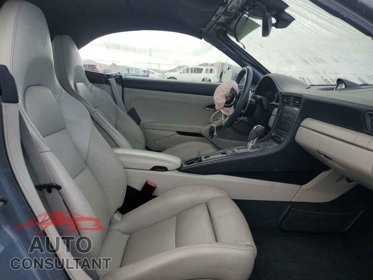 PORSCHE 911 2017 - WP0CD2A90HS178100