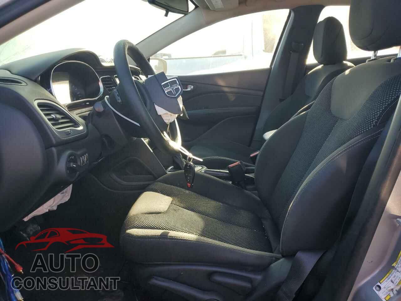 DODGE DART 2015 - 1C3CDFBB1FD415370