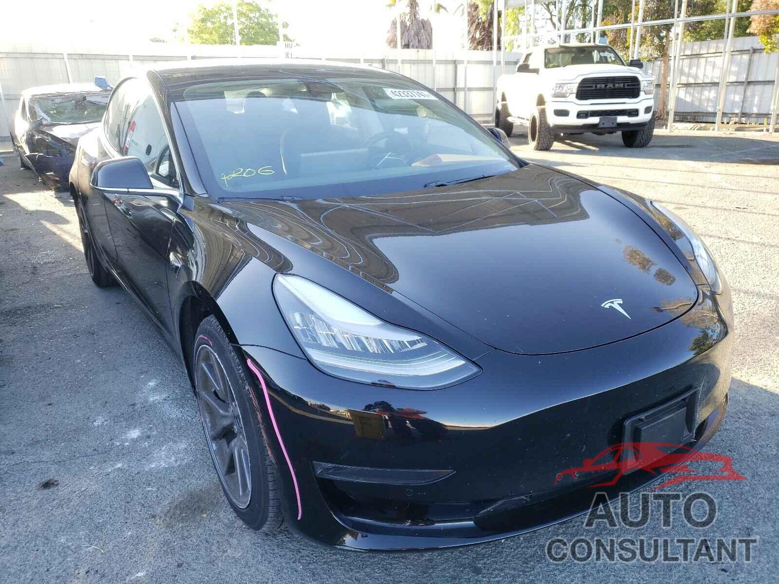 TESLA MODEL 3 2019 - 5YJ3E1EB9KF385772