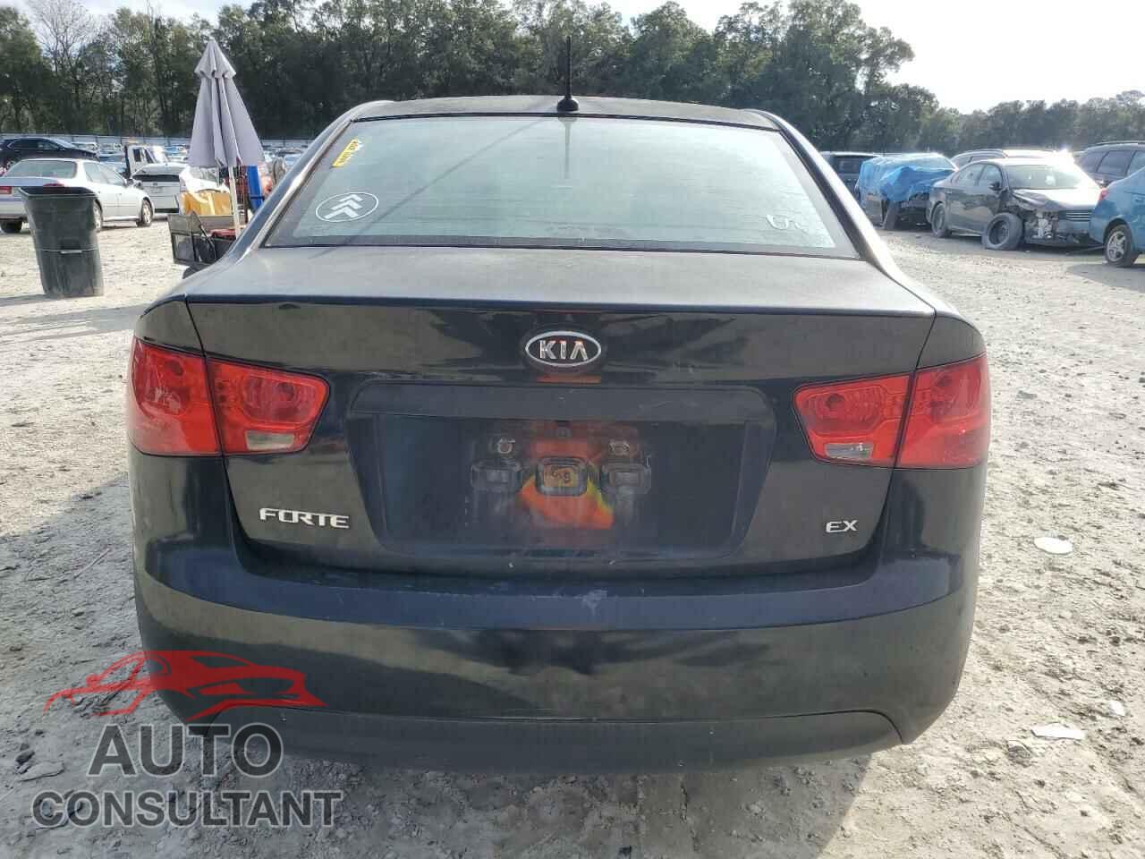 KIA FORTE 2011 - KNAFU4A28B5383341