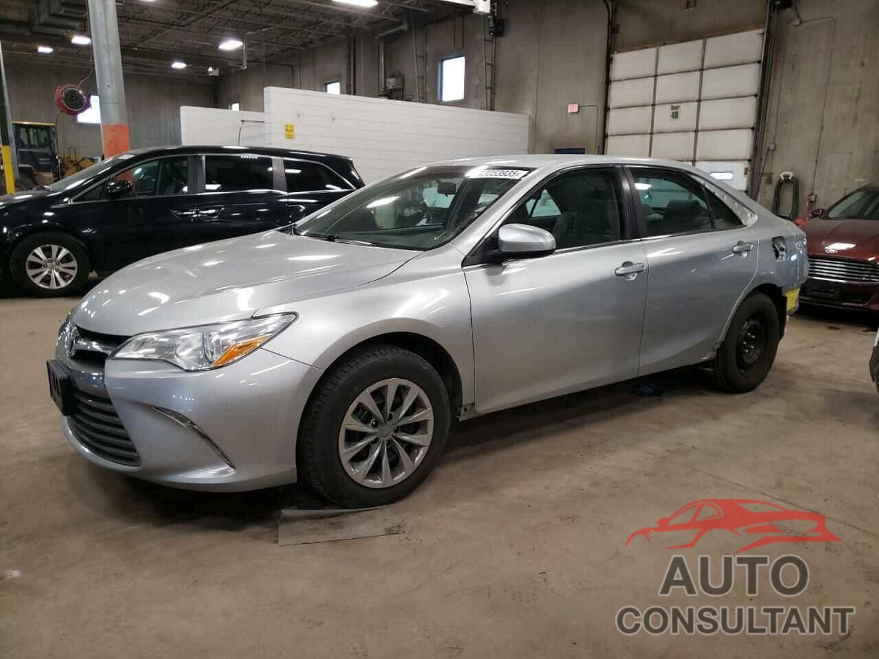 TOYOTA CAMRY 2015 - 4T4BF1FK8FR505308