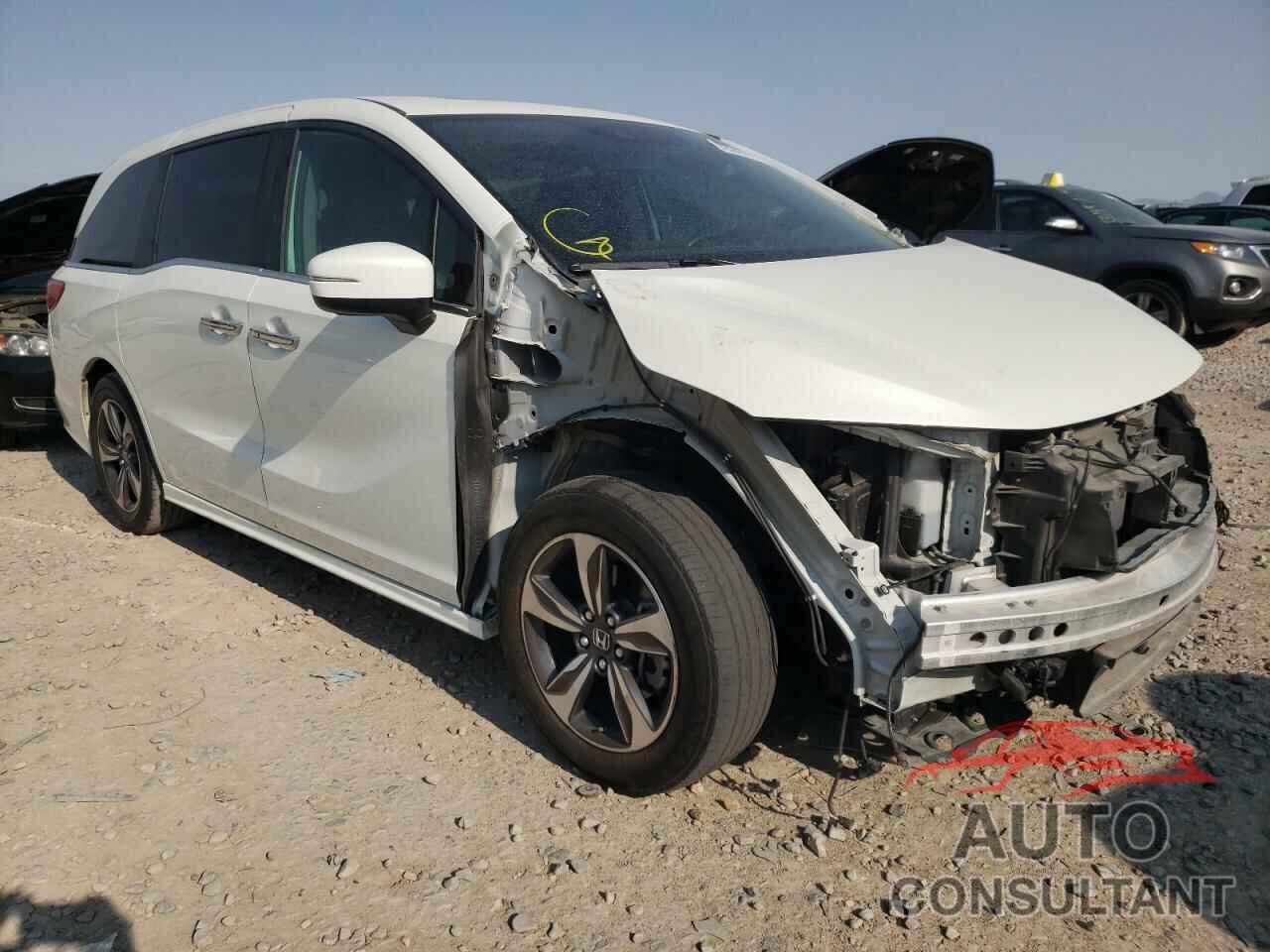 HONDA ODYSSEY 2018 - 5FNRL6H88JB028045