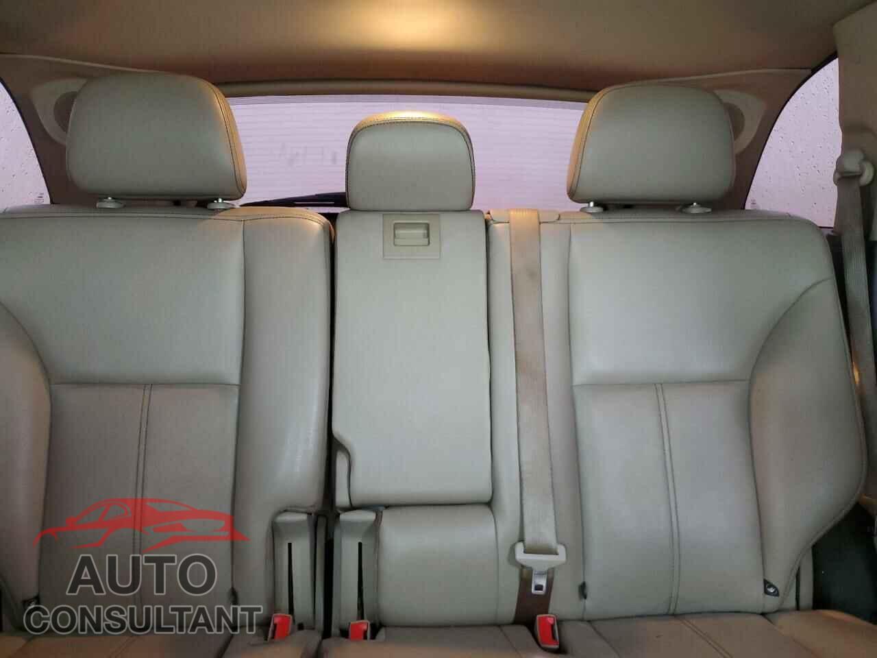 FORD EDGE 2011 - 2FMDK3KC3BBB18545