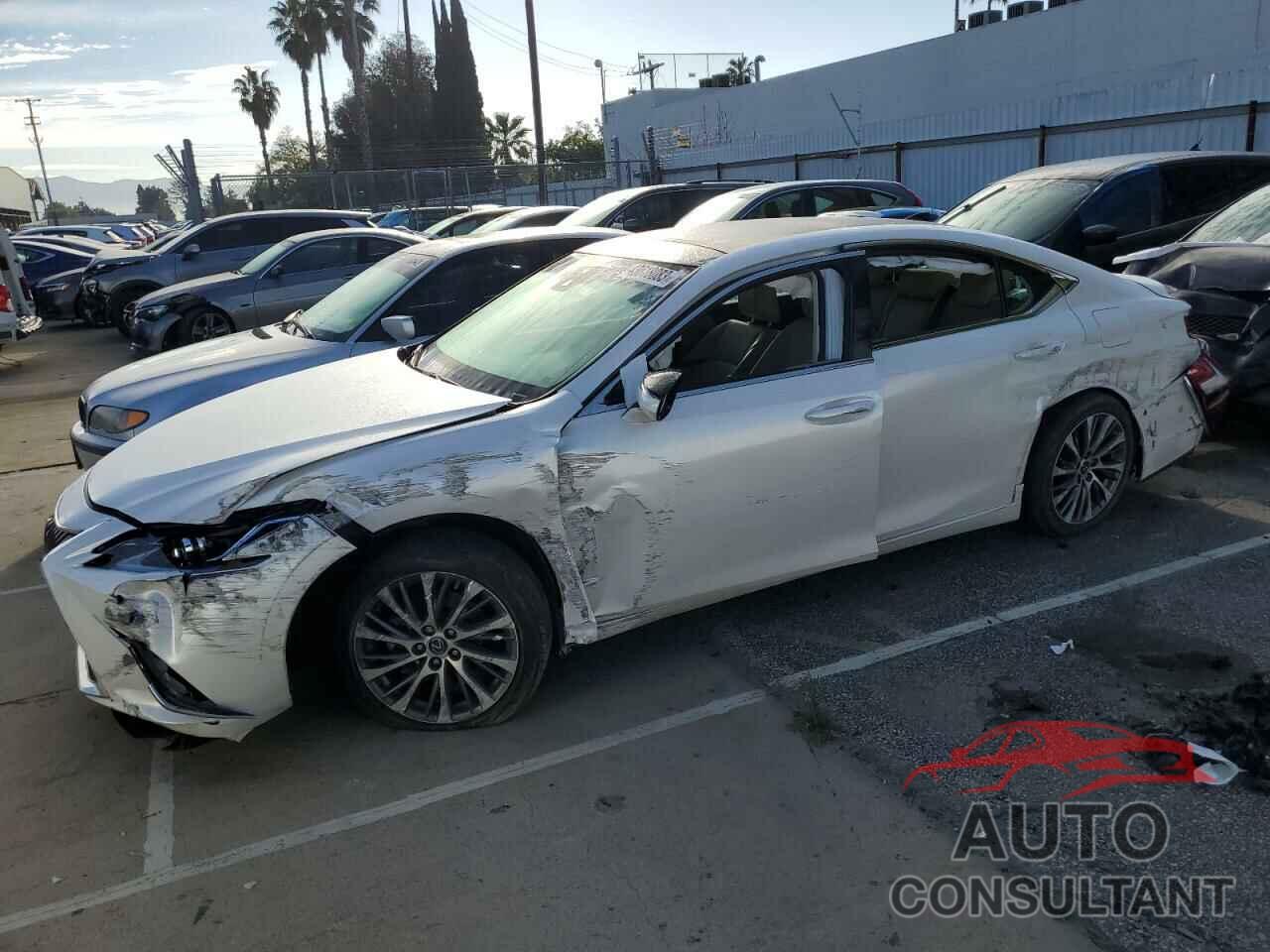 LEXUS ES350 2019 - 58ABZ1B13KU025145