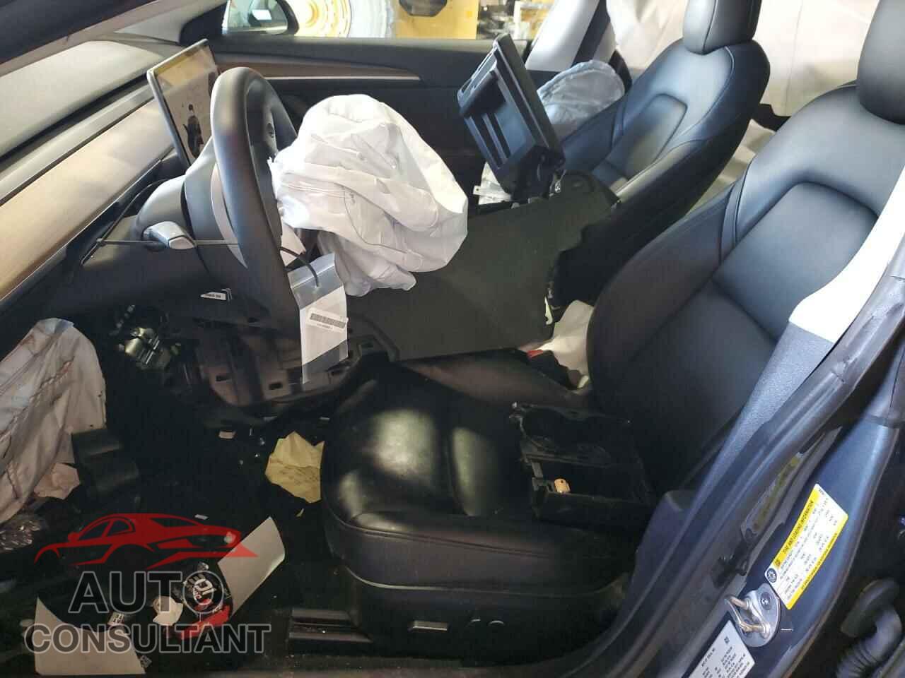 TESLA MODEL 3 2022 - 5YJ3E1EA6NF368567