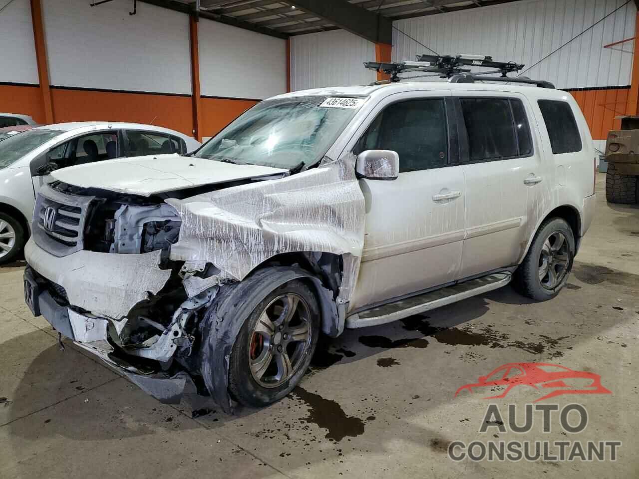 HONDA PILOT 2015 - 5FNYF4H39FB503625