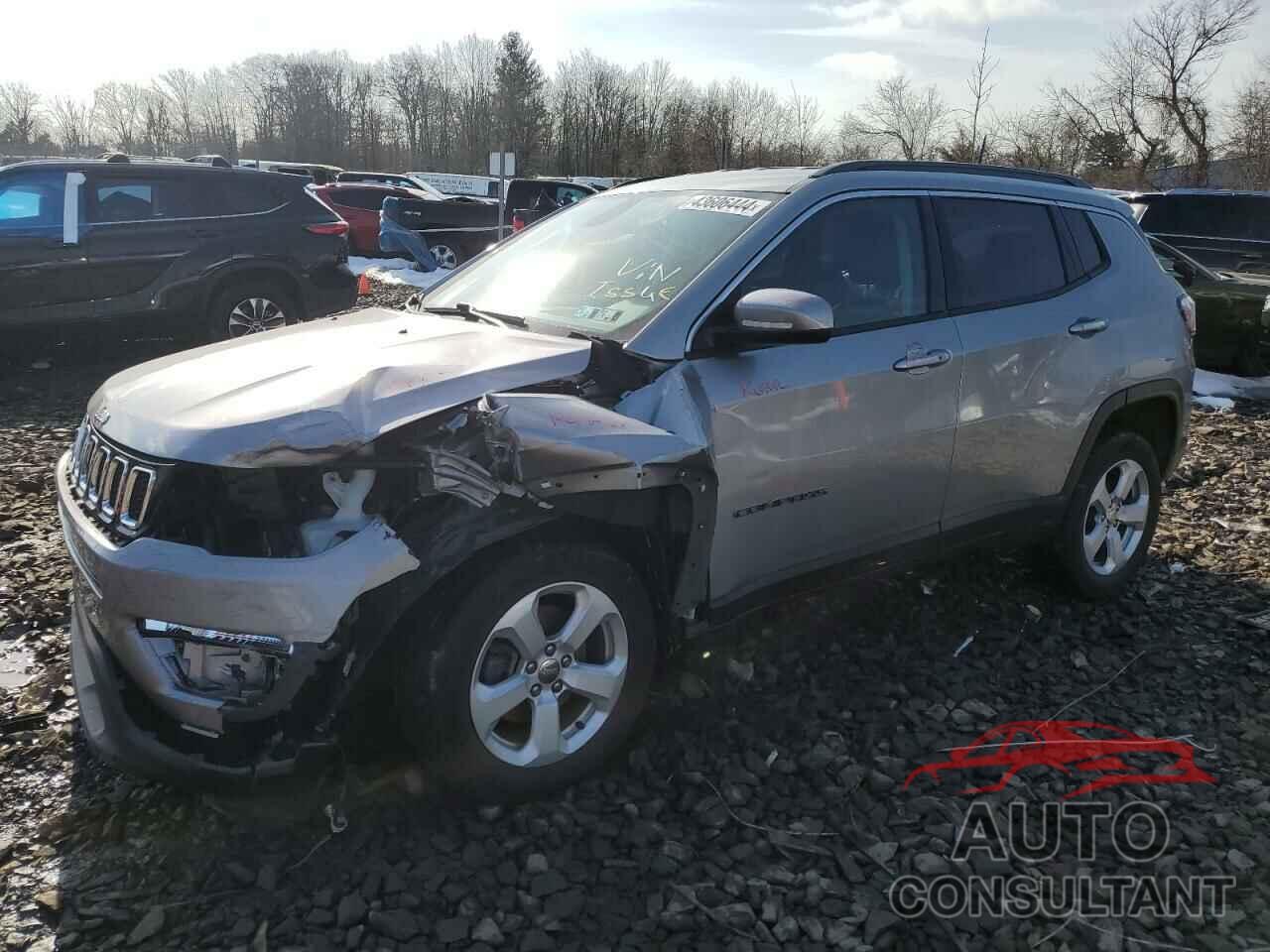 JEEP COMPASS 2018 - 3C4NJDBB4JT402679