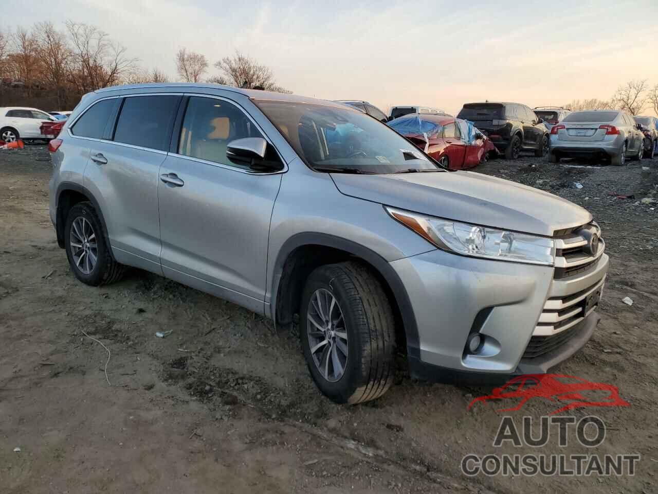 TOYOTA HIGHLANDER 2017 - 5TDJZRFHXHS387547