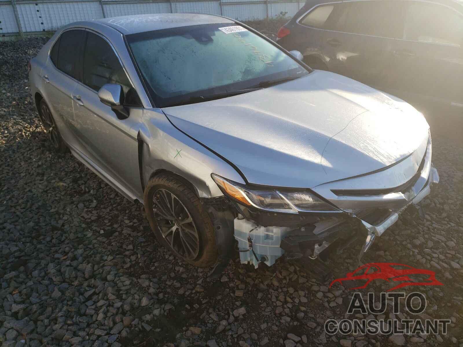 TOYOTA CAMRY 2018 - JTNB11HK1J3034056