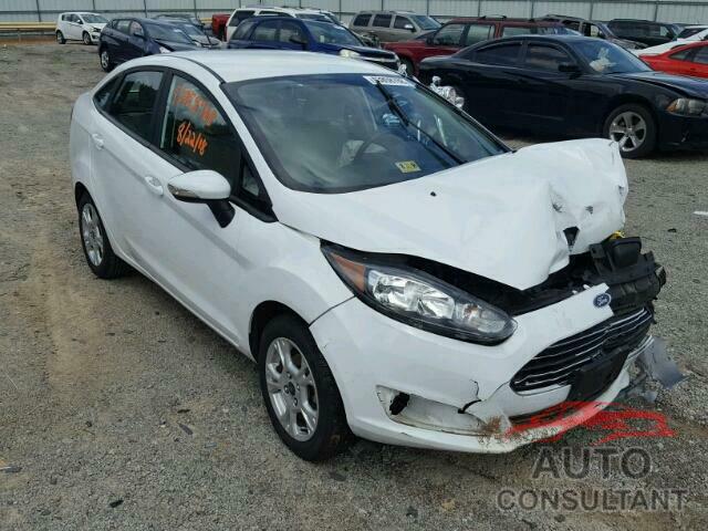 FORD FIESTA SE 2015 - 3FADP4BJ6FM223231