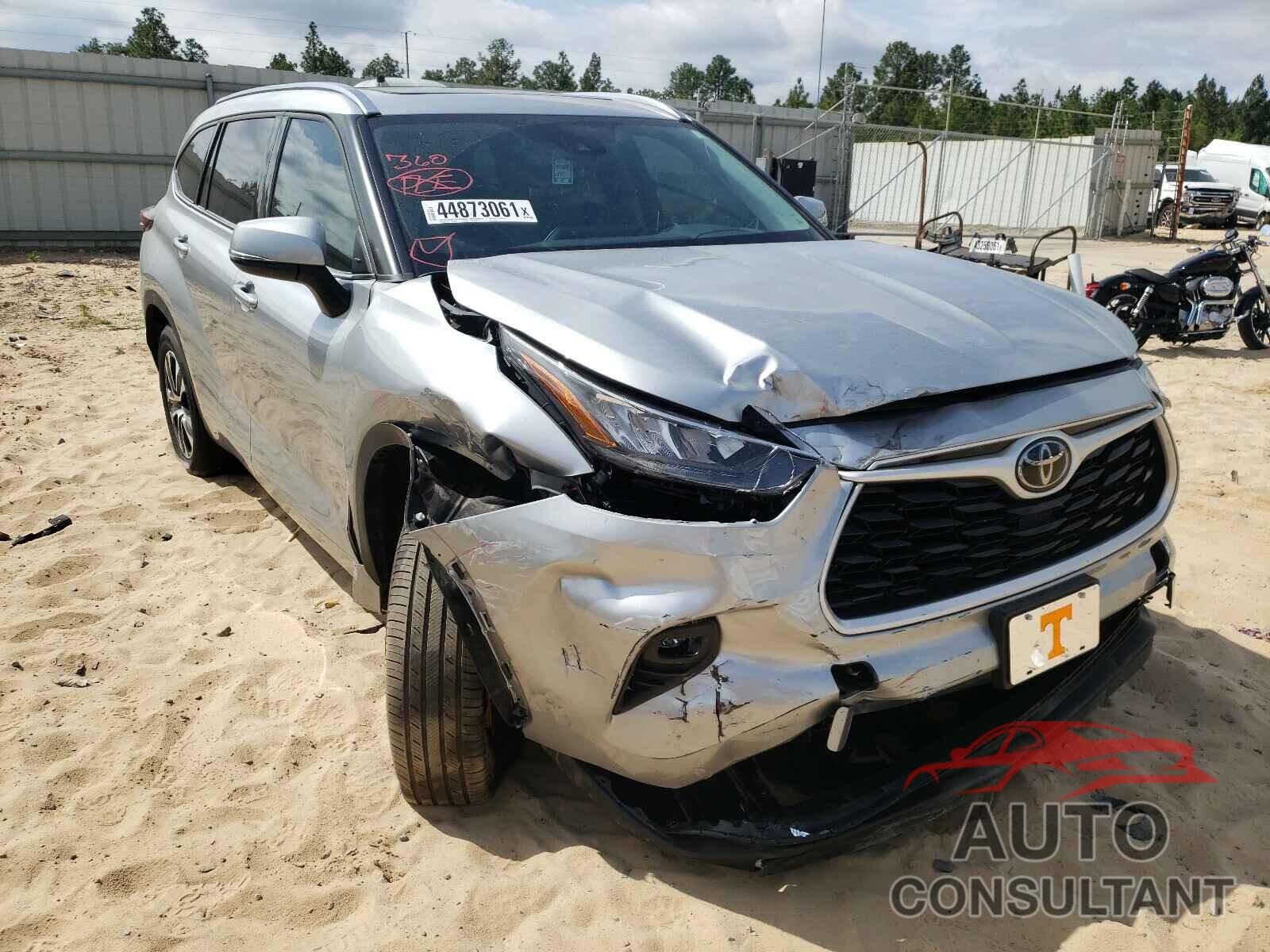 TOYOTA HIGHLANDER 2020 - 5TDGZRAH1LS022121