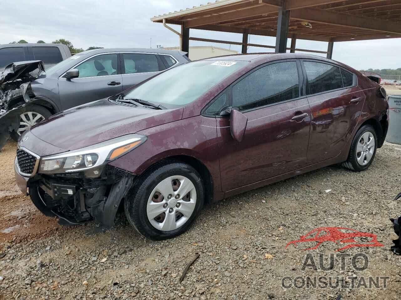 KIA FORTE 2018 - 3KPFK4A77JE186572