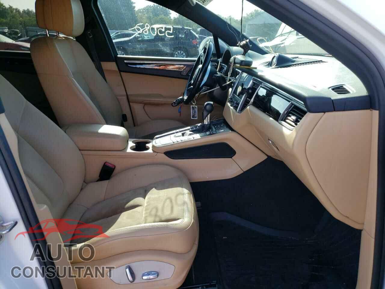PORSCHE MACAN 2017 - WP1AA2A53HLB02280