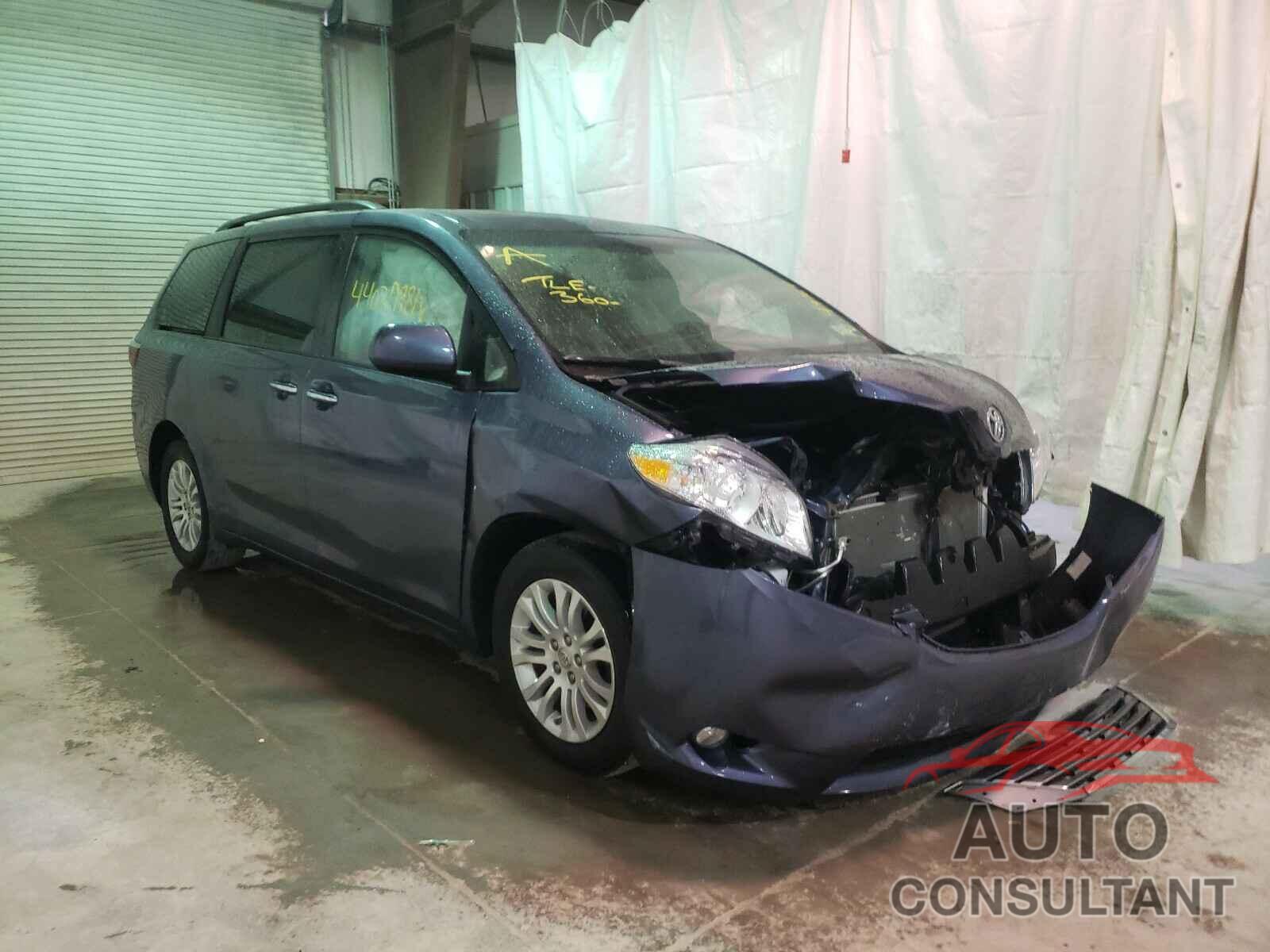 TOYOTA SIENNA 2016 - 5TDYK3DC9GS756985