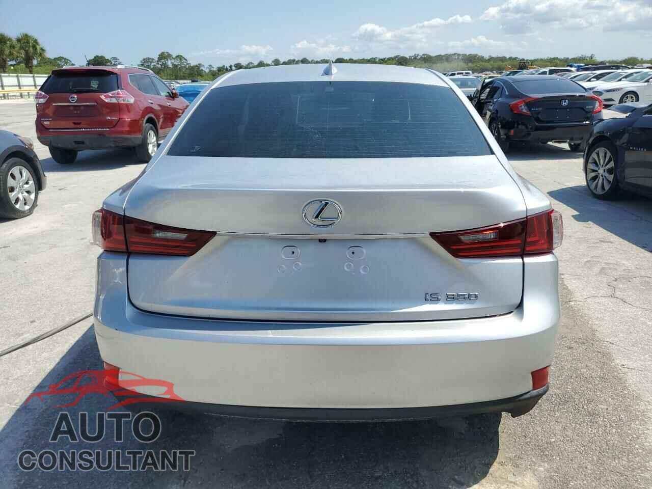 LEXUS IS 2014 - JTHBE1D24E5000376
