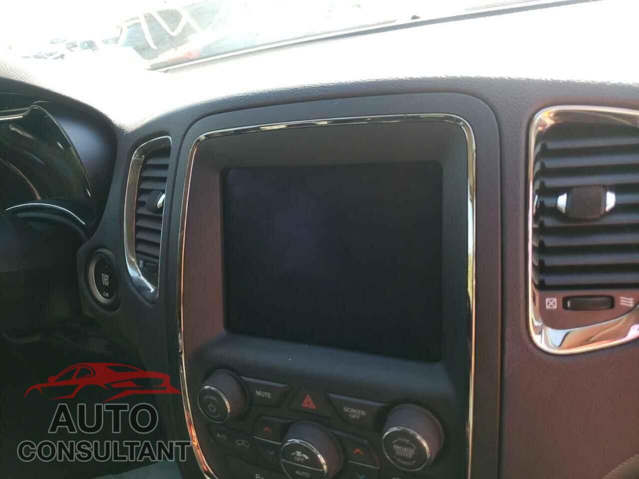 DODGE DURANGO 2018 - 1C4RDJDG4JC497157