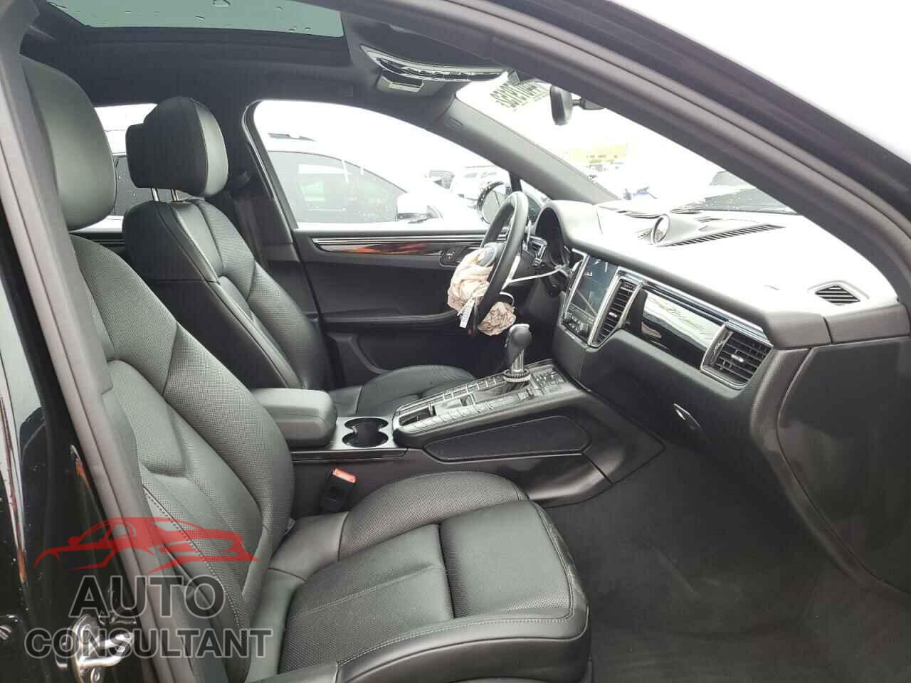 PORSCHE MACAN 2018 - WP1AA2A55JLB12489